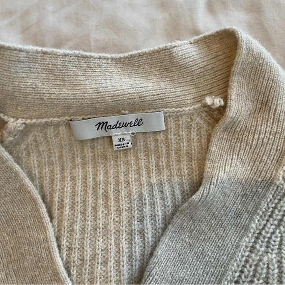 Madewell Cream V-Neck Sweater - Picture 5 of 6